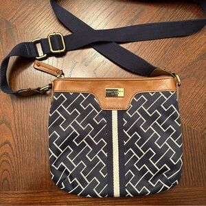 Tommy Hilfiger Navy Crossbody Purse